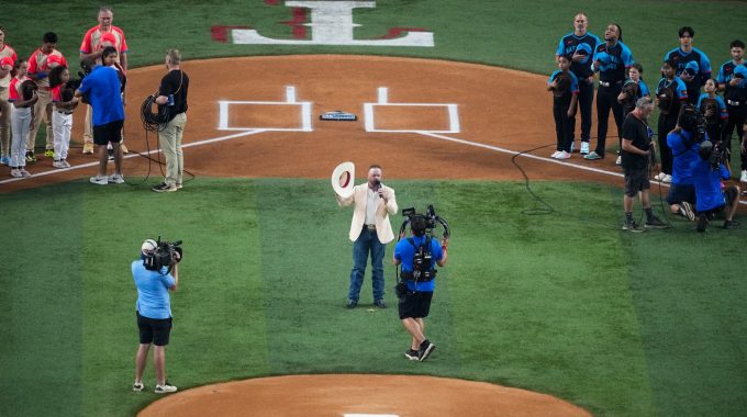 Cody Johnson Sings Anthem Smoothly At All-Star Game A Night After Ingris Andress’ Panned Rendition